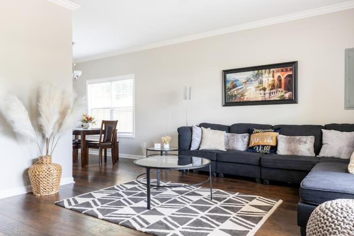 Вилла Stylish And Cozy Retreat Буфорд Экстерьер фото
